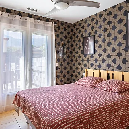 Maison 3 Piscine Prázdninový dům