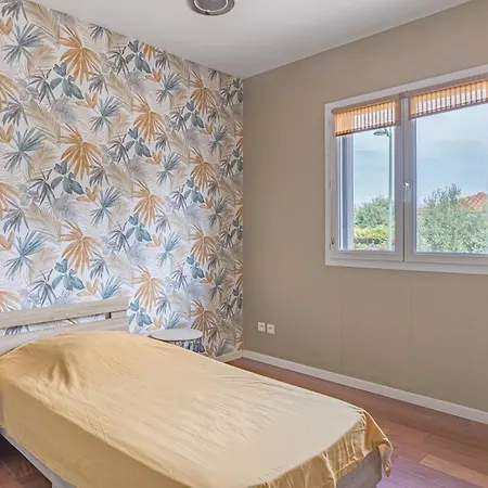 Maison 3 Piscine Prázdninový dům *
